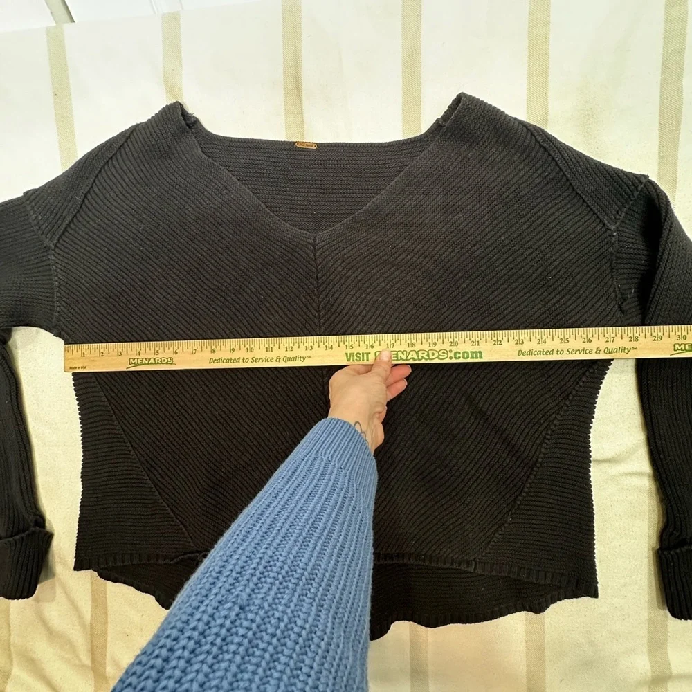 Free People Black Oversized 100% Cotton V-Neck Sweater OB533611 Fits Up to 2X
